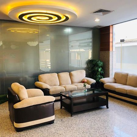 Zodiac Hotel Apartments Fahaheel Kuwait City ภายนอก รูปภาพ