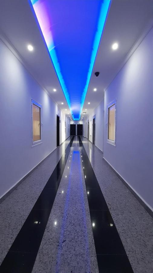 Zodiac Hotel Apartments Fahaheel Kuwait City ภายนอก รูปภาพ