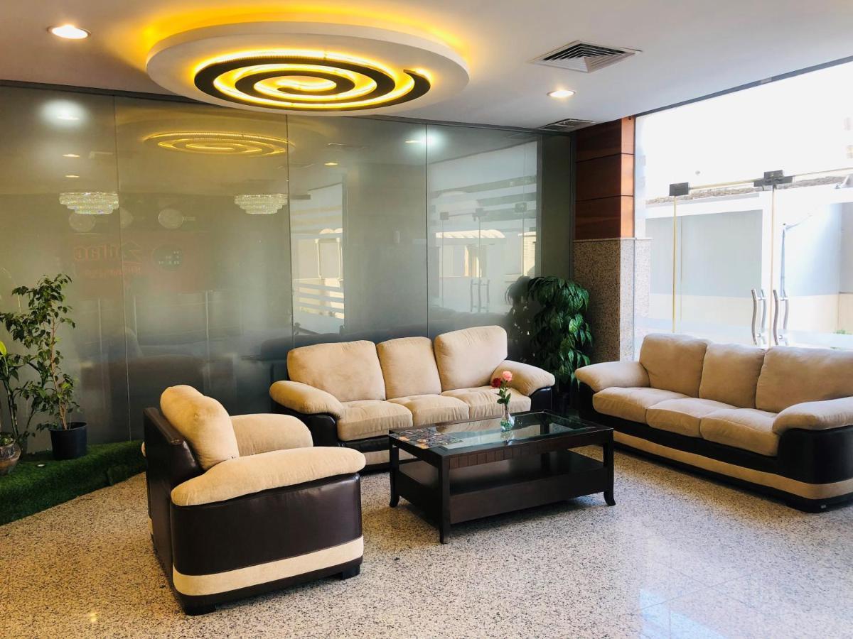 Zodiac Hotel Apartments Fahaheel Kuwait City ภายนอก รูปภาพ