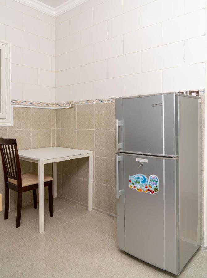 Zodiac Hotel Apartments Fahaheel Kuwait City ภายนอก รูปภาพ
